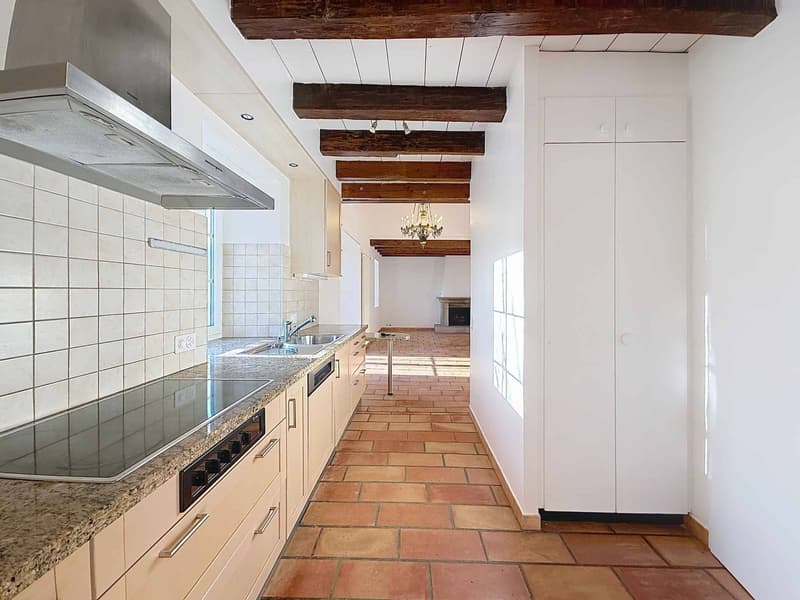 En EXCLUSIVITÉ ! Magnifique maison authentique au charme indéniable (3)