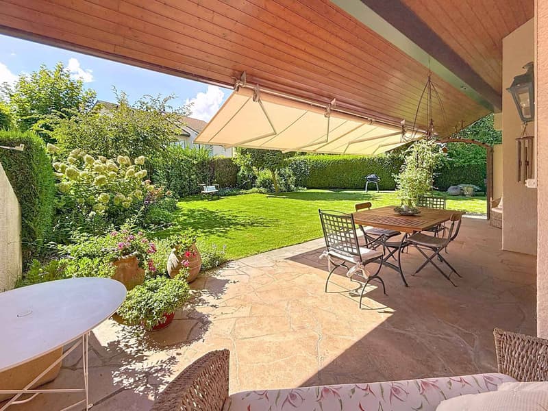 Ravissante villa jumelle rénovée (8)