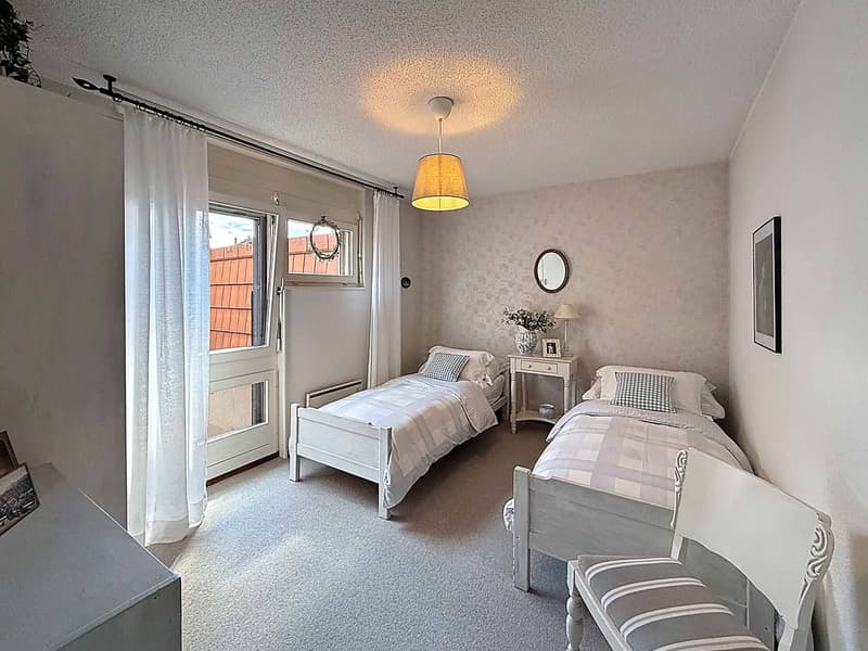 Ravissante villa jumelle rénovée (12)