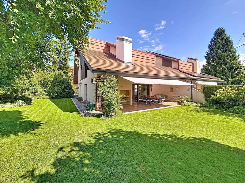 Ravissante villa jumelle rénovée (2)