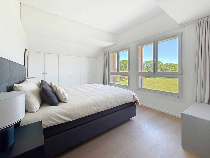 EXCLUSIVITE - Spacieux et lumineux appartement de 4,5 pièces + mezzanine (4)