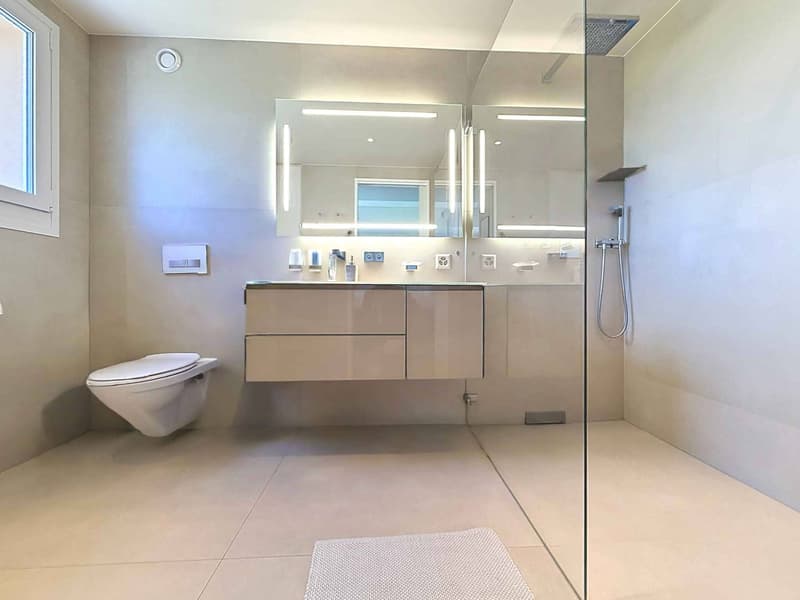 EXCLUSIVITE - Spacieux et lumineux appartement de 4,5 pièces + mezzanine (5)