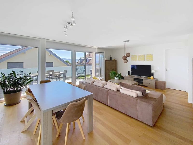 YENS Bel appartement lumineux avec une agréable échappée sur le lac (4)