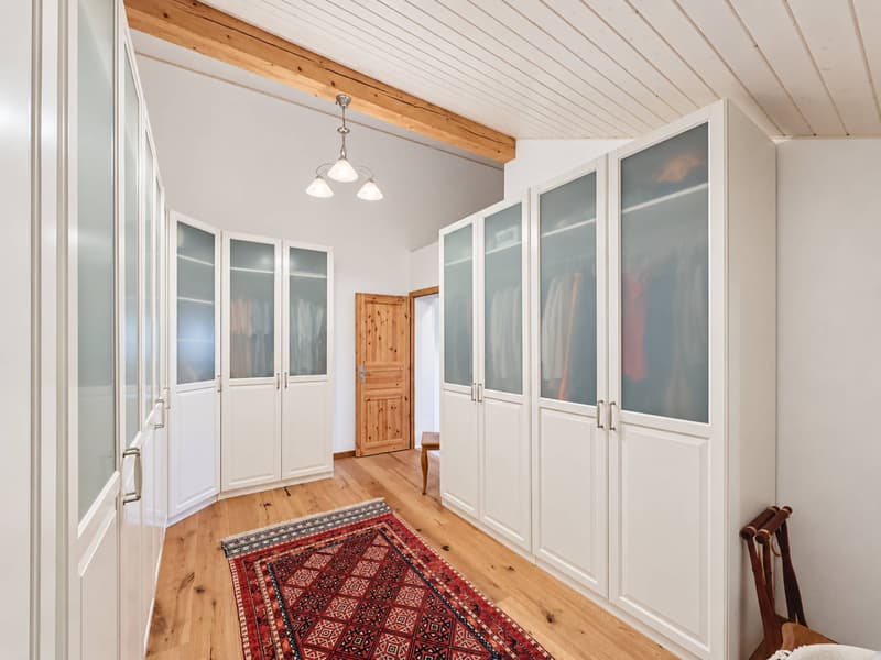 Une maison de caractère pleine d'âme au cur de Colombier (5)