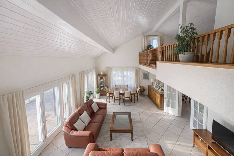 Villa avec piscine chauffée et vue dégagée à Villars-Sainte-Croix (6)