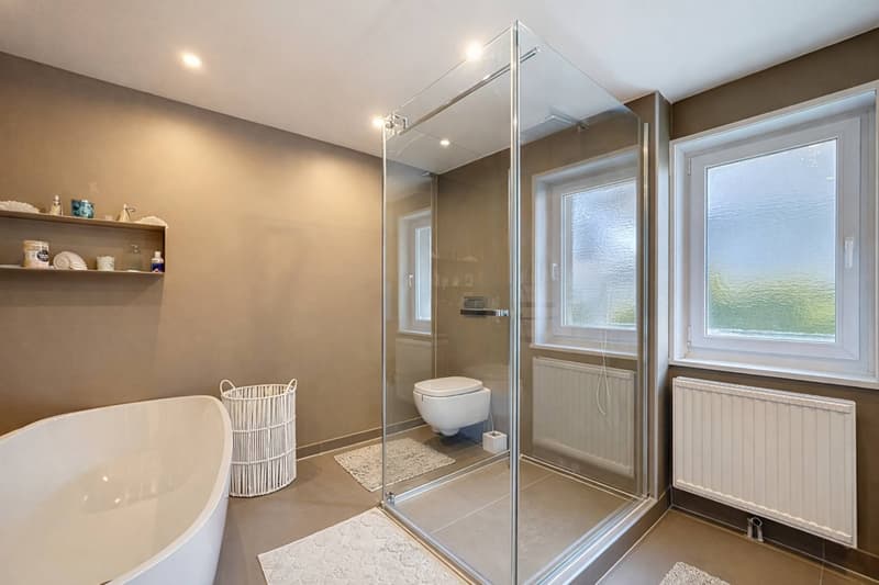 Villa individuelle de 6,5 pièces dans un environnement calme (7)
