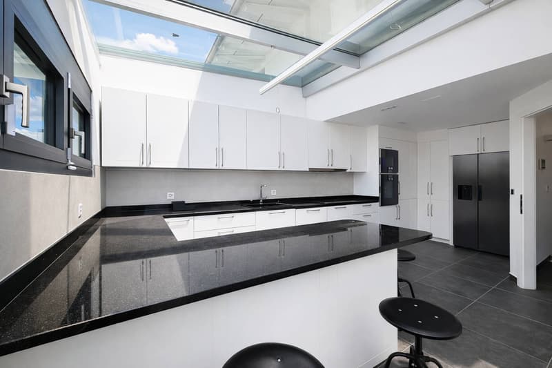 Villa contemporaine d'exception aux portes de Lausanne (4)