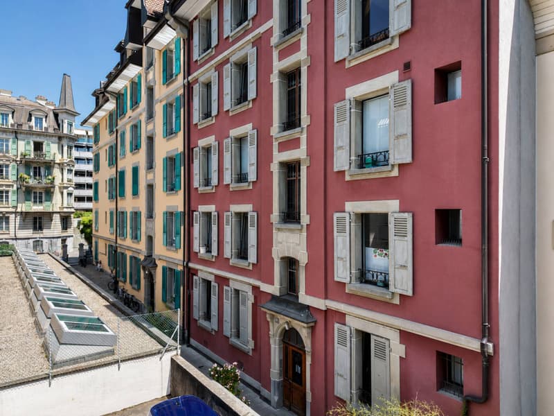 RARE SUR LE MARCHÉ  Appartement d'époque - hyper centre (13)