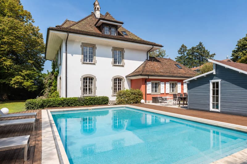 Propriété de caractère avec piscine au cur d'un écrin de verdure (1)