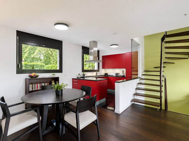 Villa mitoyenne contemporaine avec jardins et vue dégagée à Pully (5)