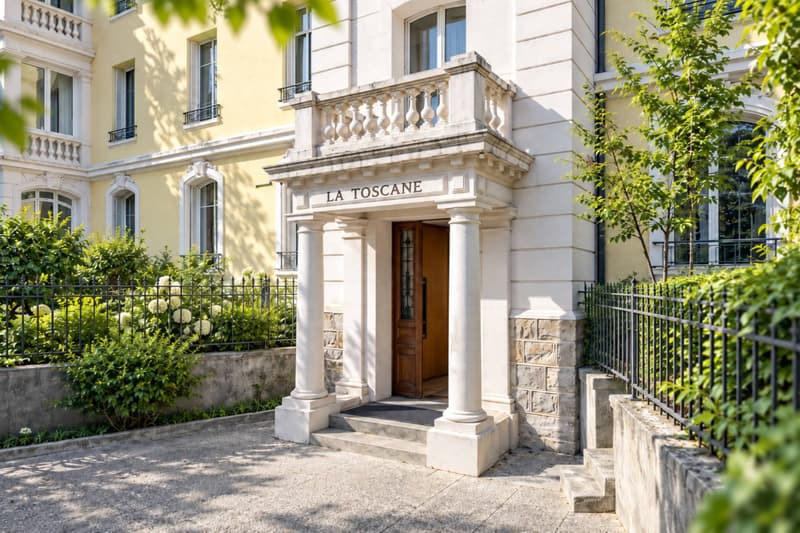 Appartement début XXème au coeur de la ville (11)