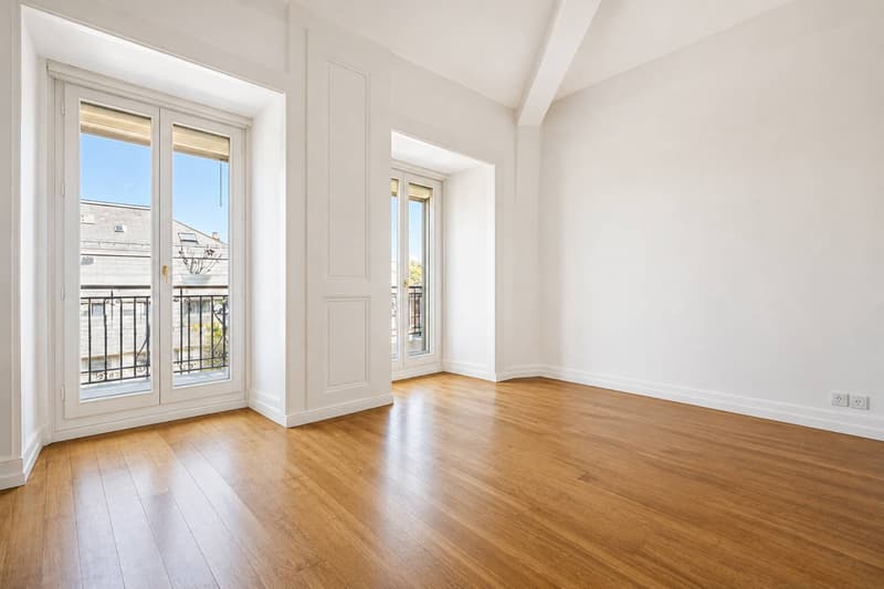 Appartement début XXème au coeur de la ville (7)