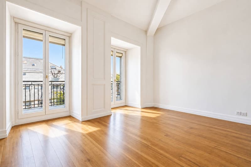 Appartement début XXème au coeur de la ville (7)