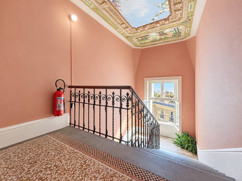 Appartement début XXème au coeur de la ville (9)