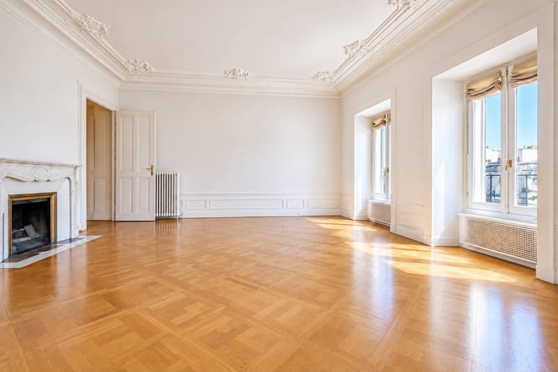 Appartement début XXème au coeur de la ville (3)