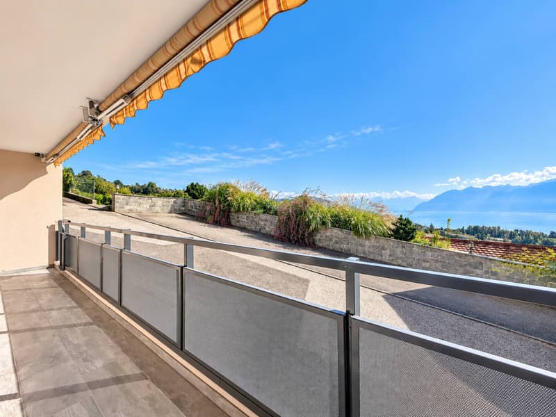 Lumineux 2.5 pièces avec balcon et vue sur le Léman (5)