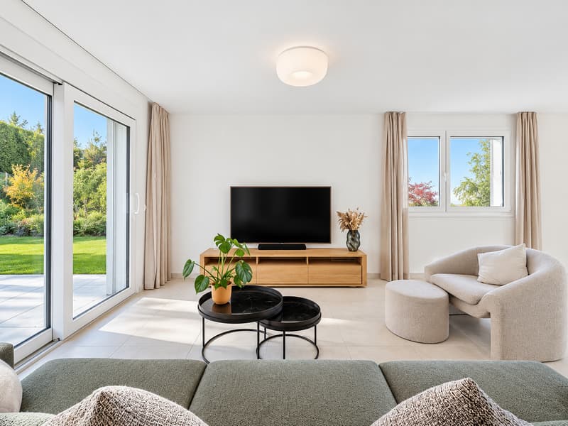 Duplex de 4.5 pièces avec jardin privatif et vue sur le lac (3)
