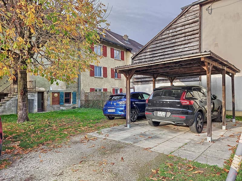 Propriété villageoise avec potentiel de valorisation ! (12)