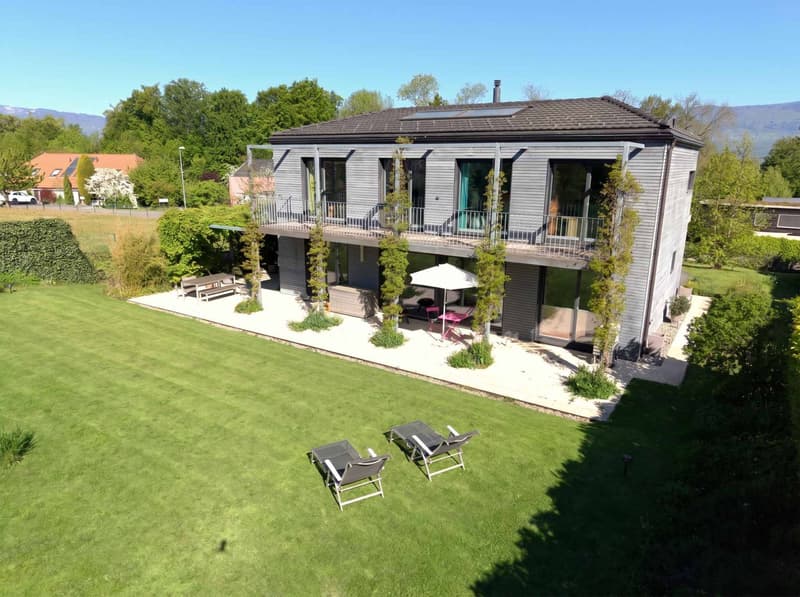 VILLA CONTEMPORAINE MINERGIE DANS UN ENVIRONNEMENT PRIVILÉGIÉ (11)