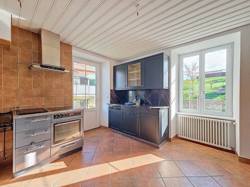 Superbe maison de Maître au charme authentique (7)