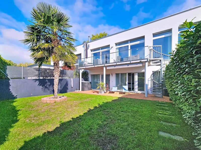 Maison contiguë de 5.5 pièces avec jardin et vignes (1)