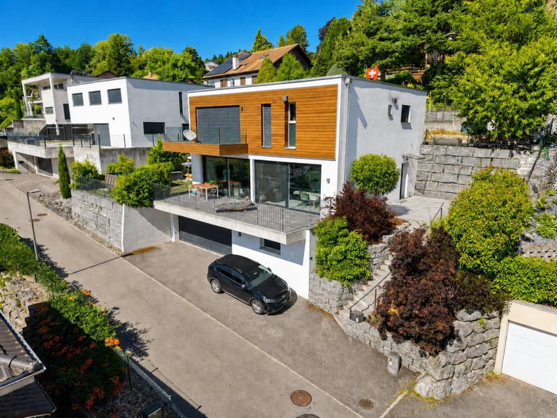 Villa d'architecte contemporaine avec espaces généreux (1)