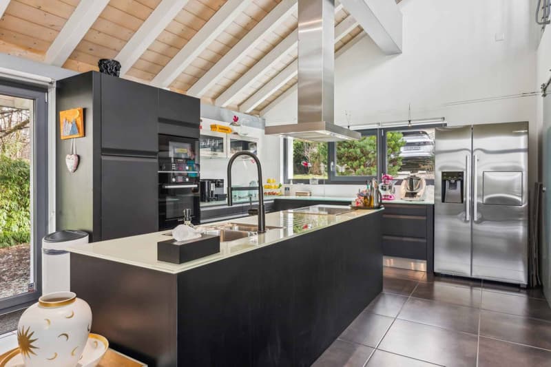 Villa d'architecte contemporaine de 7.5 pièces avec piscine (5)