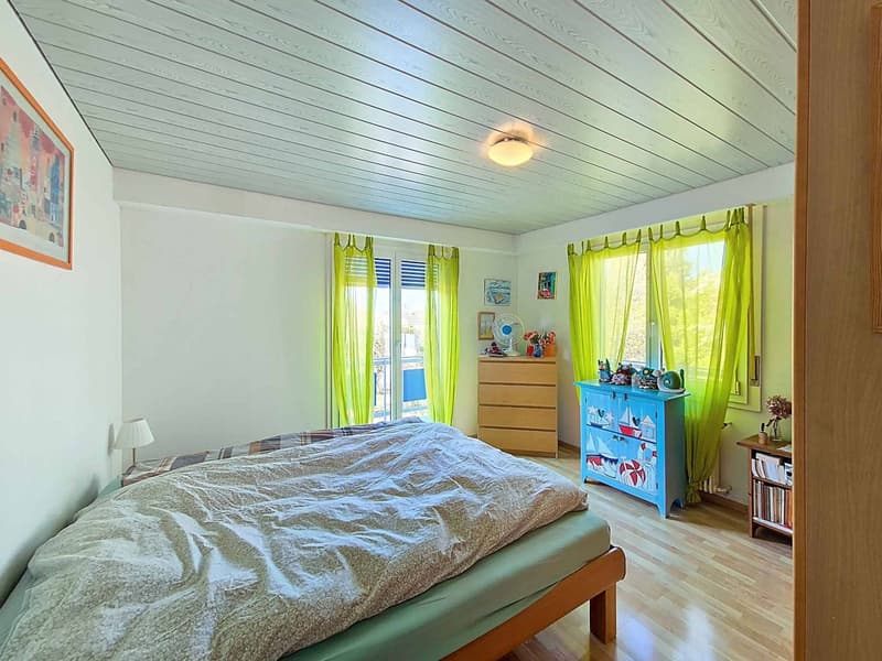 Maison individuelle lumineuse dans un cadre verdoyant (5)
