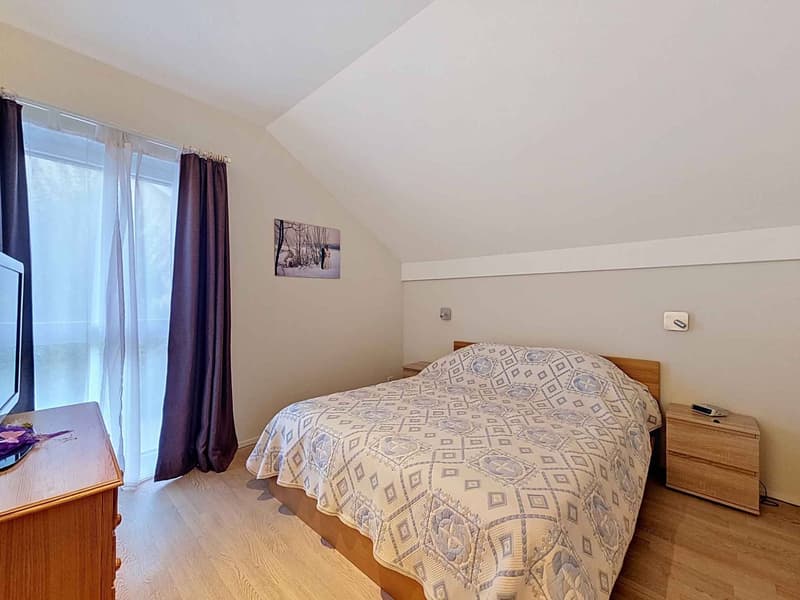 Villa de charme de 4.5 pièces au cur d'un cadre verdoyant (5)