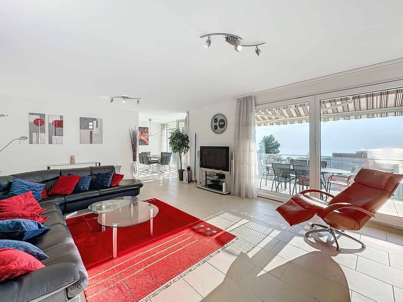 Rare ! Appartement de 5.5 pièces avec superbe vue sur le lac (3)
