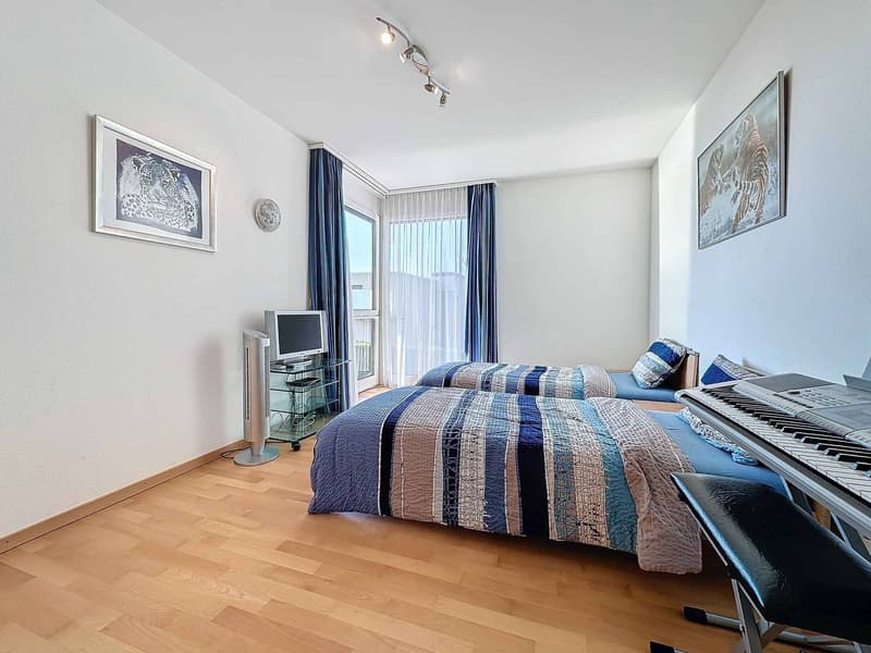 Rare ! Appartement de 5.5 pièces avec superbe vue sur le lac (8)
