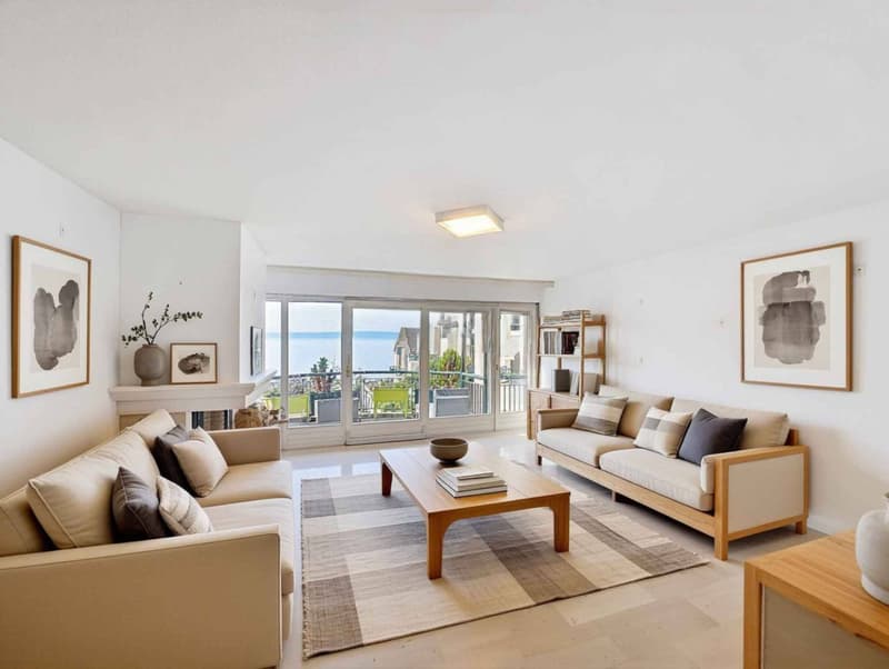 Grand duplex de 3.5 pièces avec vue imprenable sur le lac et les montagnes (2)