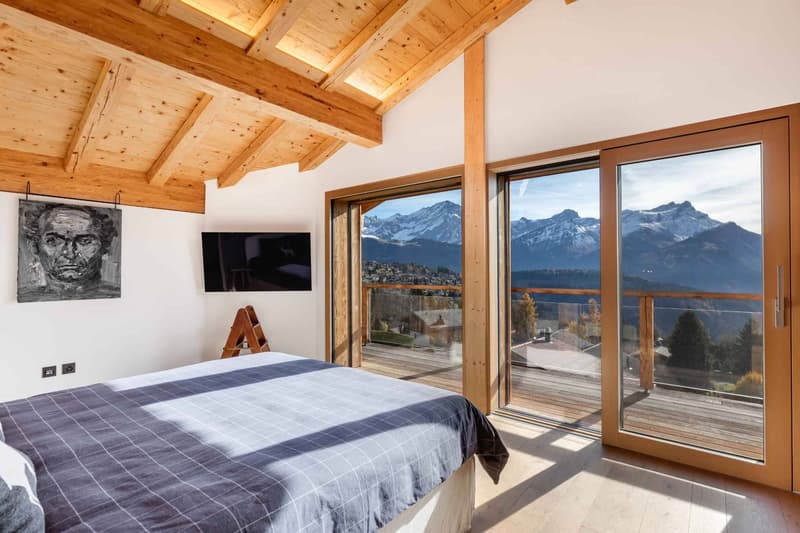 Chalet d'exception avec ascenseur privatif et vue imprenable (7)