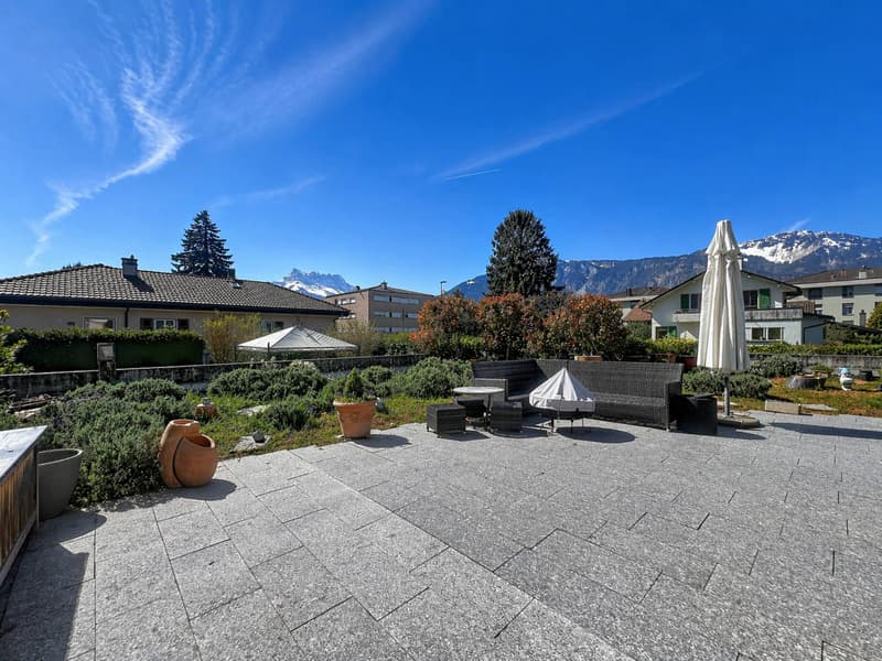Belle et grande villa avec vue imprenable sur les Dents du Midi (6)