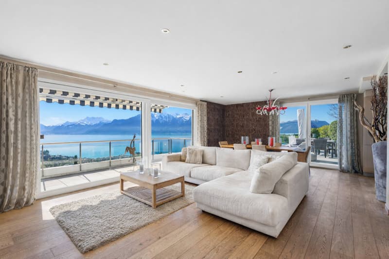 Duplex aux allures de villa avec vue imprenable sur le lac (2)