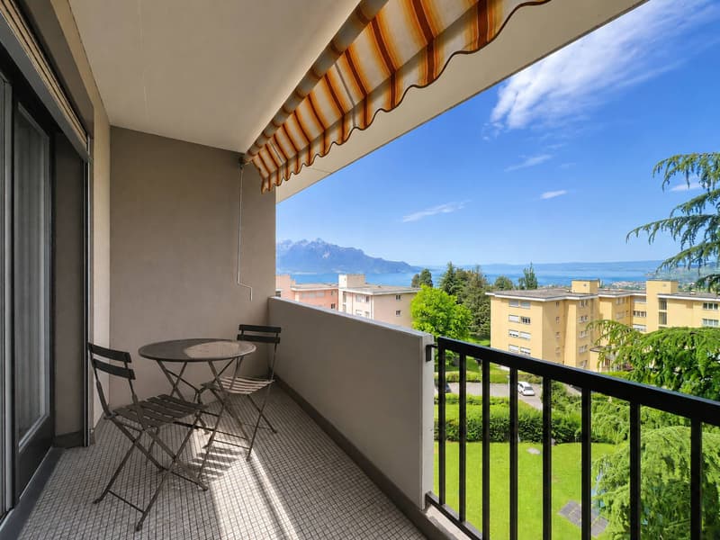 Au dernier étage, appartement de 3.5 pièces avec vue lac (3)