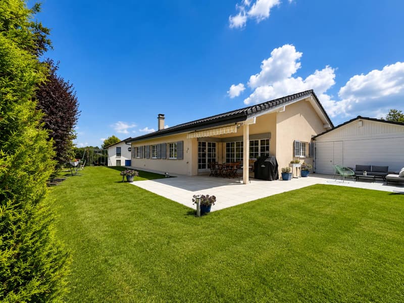 En exclusivité ! Villa individuelle de 6,5 pièces, idéale pour une famille (1)