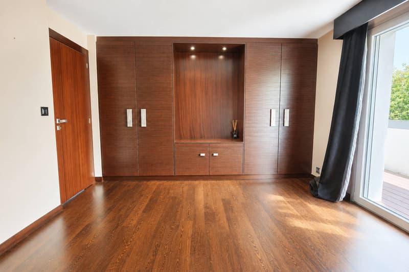 Magnifique attique en duplex avec vue imprenable sur le lac (12)