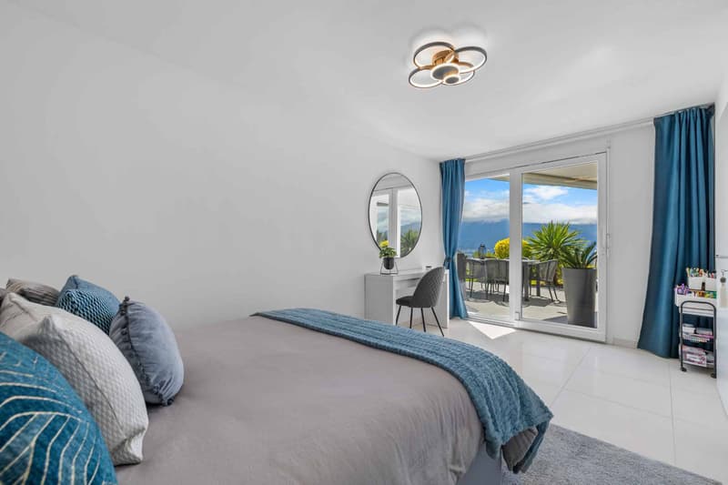 Élégante propriété contemporaine avec vue panoramique sur le Léman (9)
