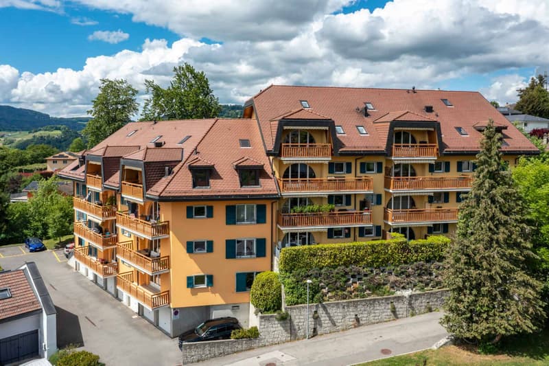 Spacieux appartement de 120 m² pondérés dans un environnement calme (2)