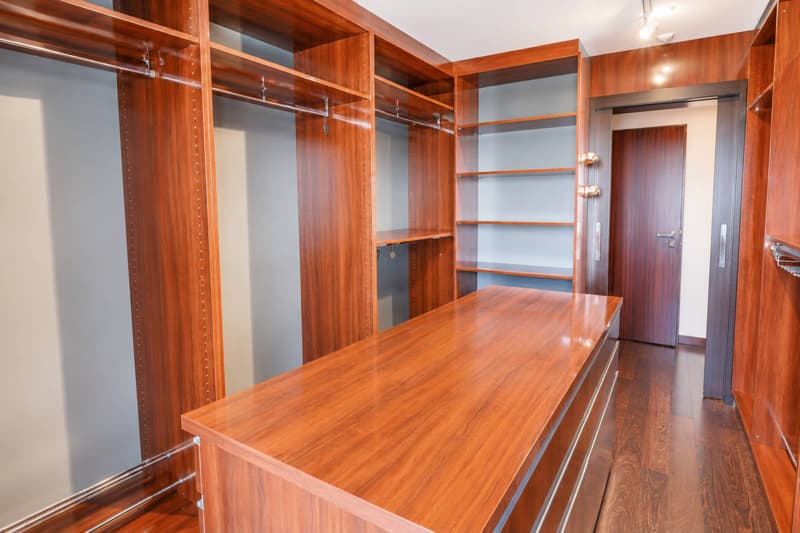 Magnifique attique en duplex avec vue imprenable sur le lac (13)