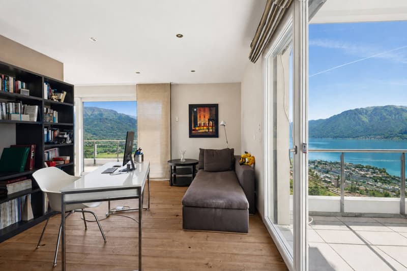 Duplex aux allures de villa avec vue imprenable sur le lac (7)