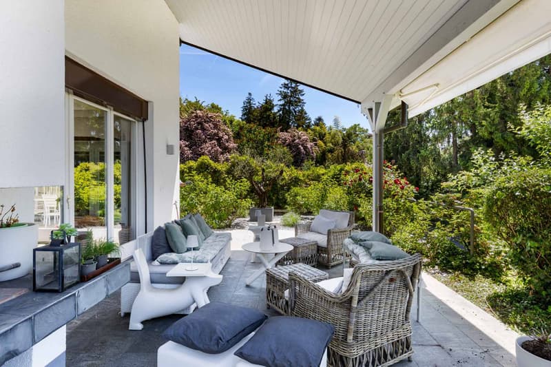 Villa individuelle de 6,5 pièces avec vue sur le lac Léman (3)
