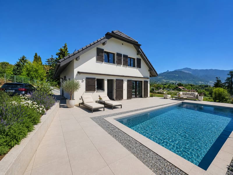 Neuf ! Villa individuelle avec piscine et magnifique vue sur le lac (7)