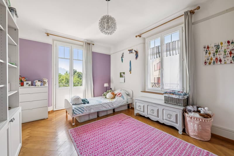 Villa de maître 13 pièces avec appartement indépendant, vue lac et montagnes (10)
