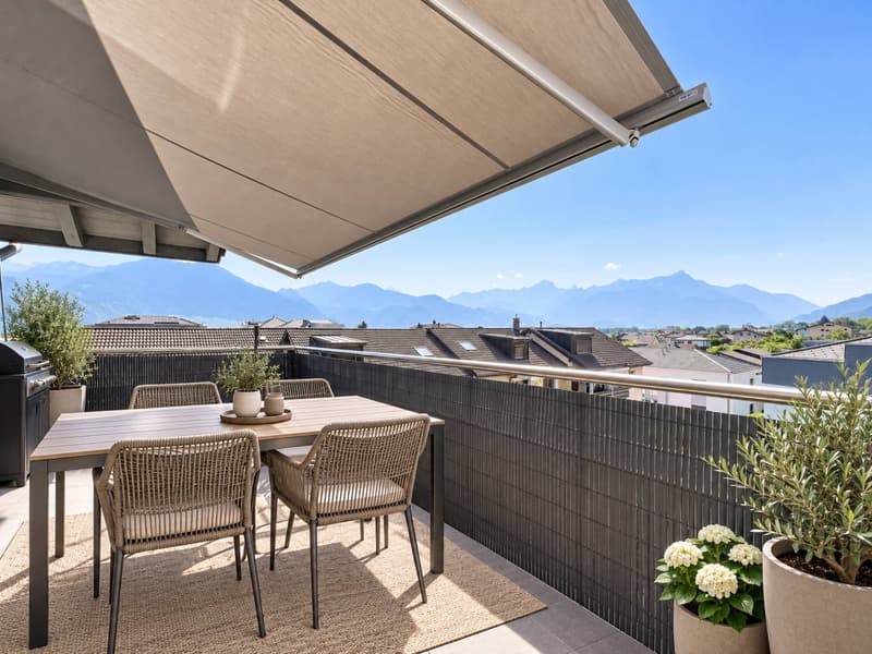 Au dernier étage, magnifique appartement de 4,5 pièces avec vue sur les montagnes (2)