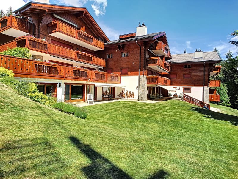 Appartement d'exception avec piscine privée intérieure et appartement de 3 pcs (2)