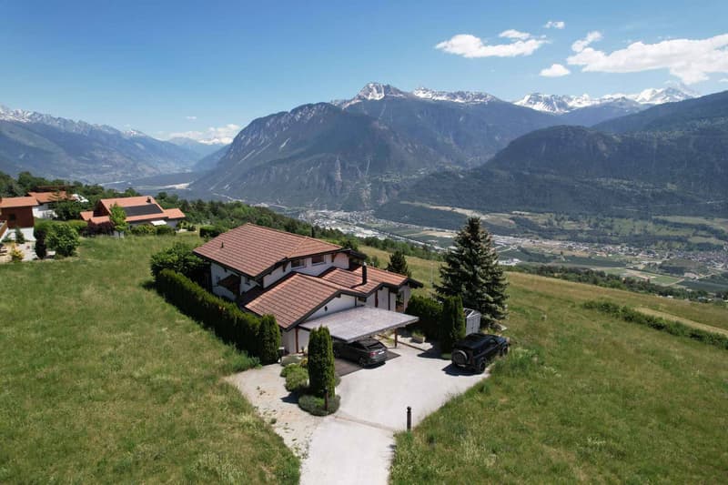 Splendide villa individuelle avec vue panoramique et dépendance (3)