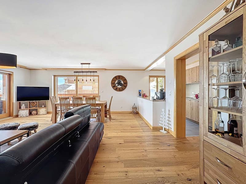 Magnifique appartement de 4.5 pièces avec jardin et belle vue (5)