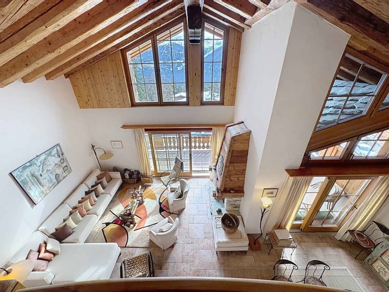MAGNIFIQUE DUPLEX/ATTIQUE DE 6.5 PIÈCES AU CENTRE AVEC TRÈS BELLE VUE (6)